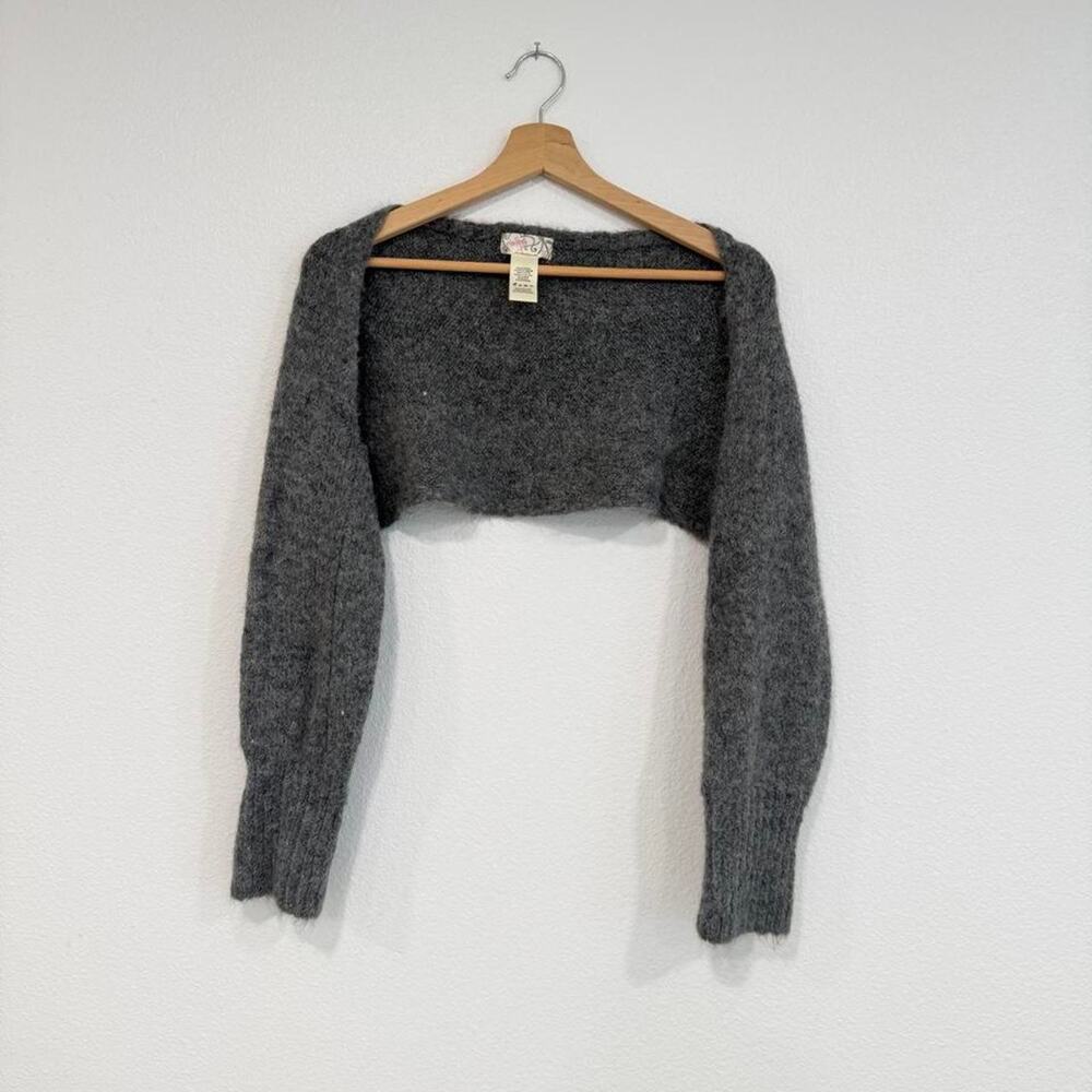 Free people shrug one size